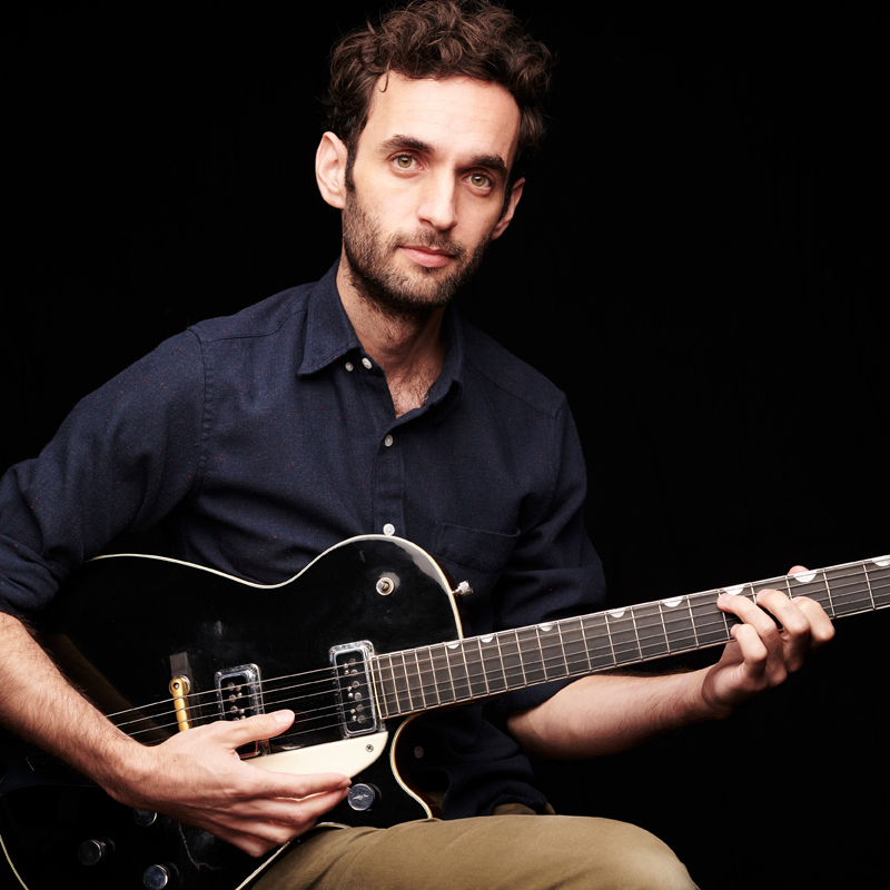 JULIAN LAGE - TRIO